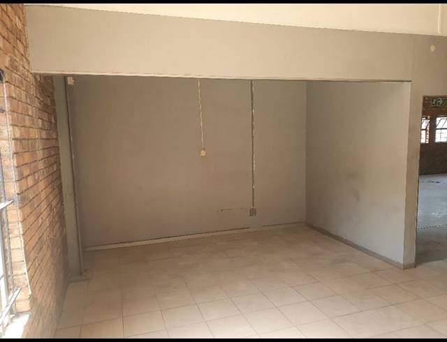 INDUSTRIAL PROPERTY TO RENT IN HENNOPS PARK INDUSTRIAL